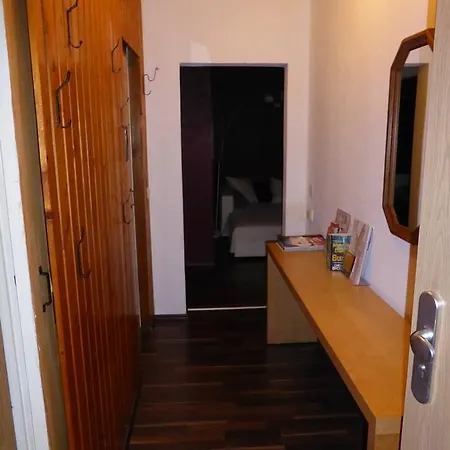 Ferienwohnung Goethe アパート イェーナ